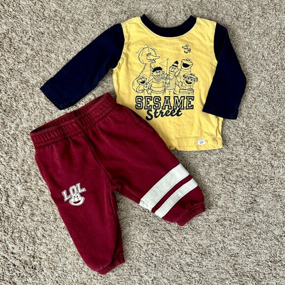 Baby GAP x Sesame Street Outfit (Long Sleeve Tee & Jogger Pant) I Size 6-12M - Picture 1 of 9